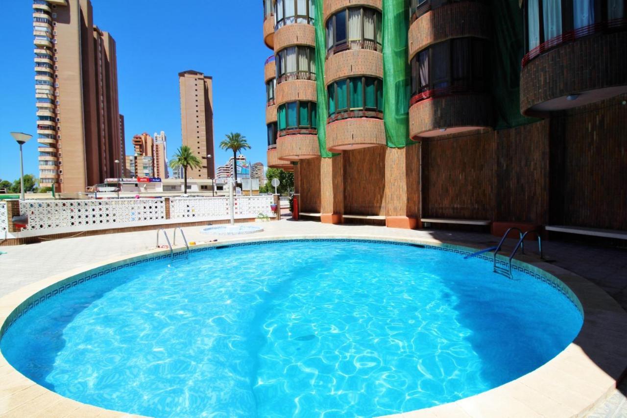 Coblanca Beach II Apartment Бенидорм Екстериор снимка